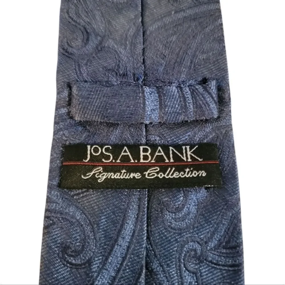 Jos. A. Bank Navy Paisley Tie
